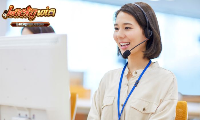 Đội ngũ chăm sóc khách hàng tại Luckywin chu đáo, nhiệt tình